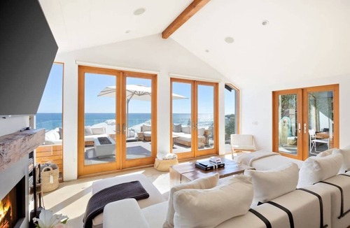 Central Malibu House | Escondido Beach Club by Stay Awhile Villas