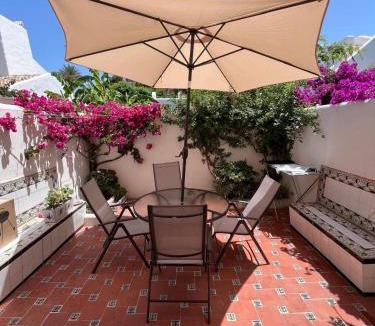 Playa del Sol-Villacana Villa | Estepona - Playa - Villa en urbanización al lado del mar Is17