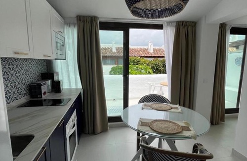 Playa del Sol-Villacana Apartment | Estepona - Playa - Villa situada muy cerca del mar Jo10