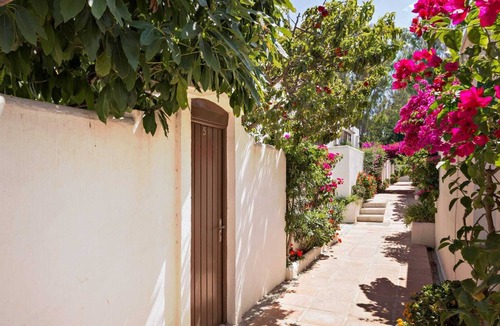 Playa del Sol-Villacana Villa | Estepona-Villacana. Cozy apartment near the sea
