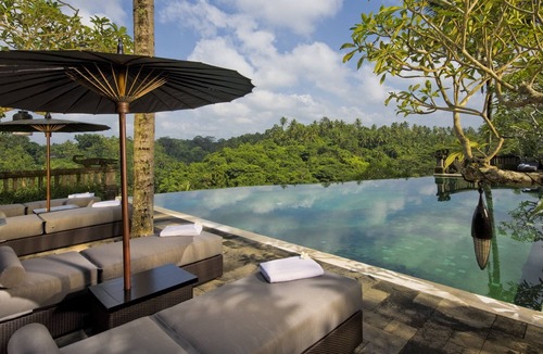 Melayang Villa | Exclusive 6.5 Bedroom Luxury Villa + Infinity Pool Near Ubud
