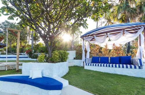 Tulamben Hotel | Executive deluxe room at kanna seafront estate