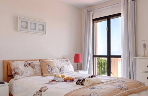 Estepona Villa | Experience a memorable holiday in a private villa with pool and views to die for