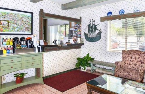 Solvang House | Explore Solvang! 3 Relaxing Units, FREE Parking & BFast, Near Santa Ynez River!