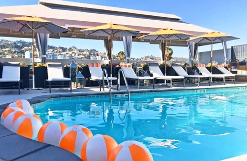 Tri-West Hotel | Explore the famous Sunset Strip! Spacious Suite with Balcony & Kitchenette! Pool