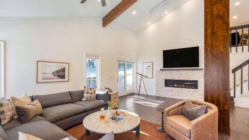 Alpine Meadows House | Explorer by AvantStay
