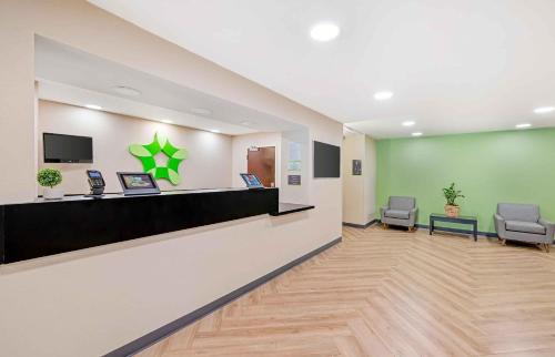 Carlsbad Village Hotel | Extended Stay America Suites - San Diego - Carlsbad Village by the Sea