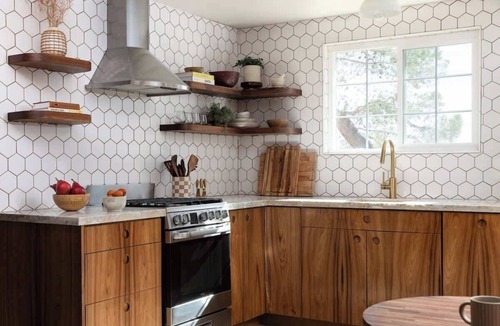 Yucca Valley House | Flamingo Social Club Boutique Luxury, Romantic Hot Tub with Fireplace