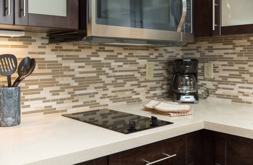 Corona Apartment | Free Breakfast. Pool & Hot Tub. Gym. Great for Business Travelers!