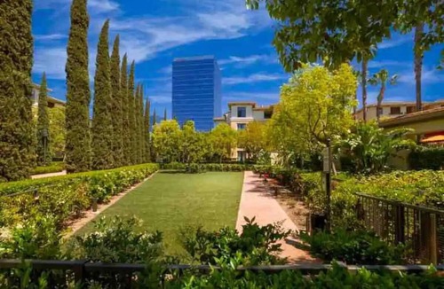 Airport Area Apartment | Free Parking Irvine Spectrum Central Location Pool & Gym