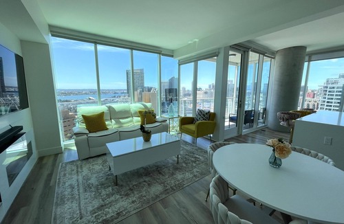 East Village House | Fully furnished high-rise with the most breathtaking views of San Diego & Petco