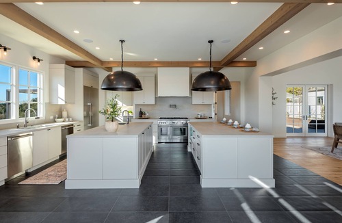 Riebli-Wallace Neighborhood Group House | Gated, single-level, Modern California style home with views in Wine Country