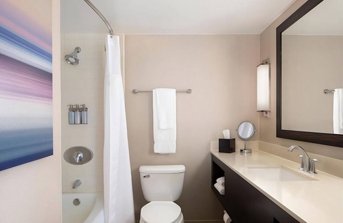 Milpitas Hotel | Get Ready for Blissful Getaway! 4 Relaxing Units, Fitness Center, Pet-Friendly
