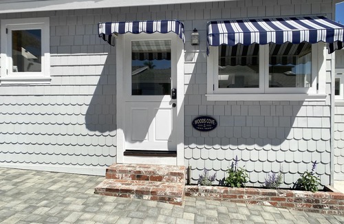 Laguna Beach House | GORGEOUS DESIGNER COTTAGE 3 Min. Walk to Beautiful Beaches!