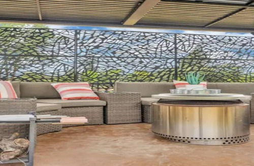 Granite Bay House | Granite Bay Getaway - Relaxing oasis with Jacuzzi.