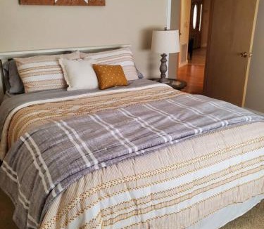 Cedar Ridge House | Grass Valley Oasis - Spacious Family Retreat Near Rollins Lake
