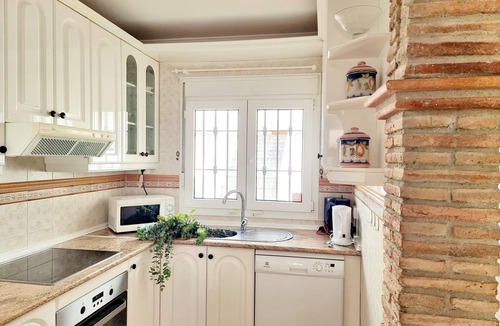 La Capellania House | Great Townhouse 400m from the Beach with Sea View, Wi-Fi and Air Conditioning
