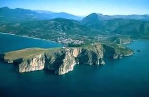 Centola Apartment | Grecale