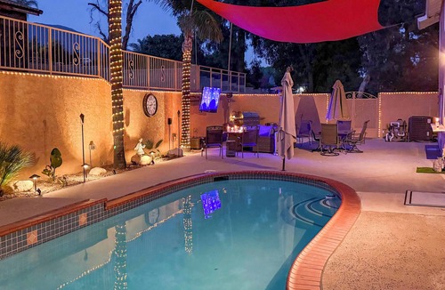 Rancho Cucamonga House | Grill, Large Pool, Plush Patio Furniture, Umbrella