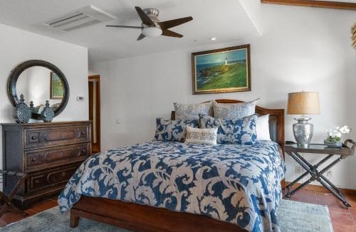 Avalon House | H1864 - Hamilton Cove Villa 18-64