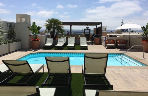 Downtown San Diego Apartment | H3 -Gorgeous Multi Level San Diego Loft - Work or Escape Free Parking - #1 Locat