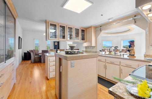 Healdsburg Villa | Healdsburg Luxury Villa Estate | Private Boutique Stay Near Plaza & Wineries