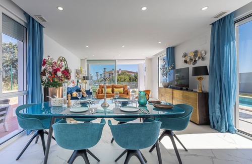 San Roque Villa | Heated Pool Villa/Sea & Gibraltar View