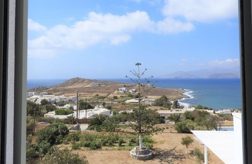 Stelida Villa | Heyblue Seaside 2 villas - sky above, sand below