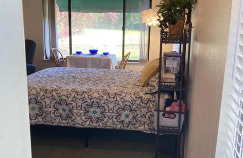 Reedley House | Hidden Cottage At Lilypond
