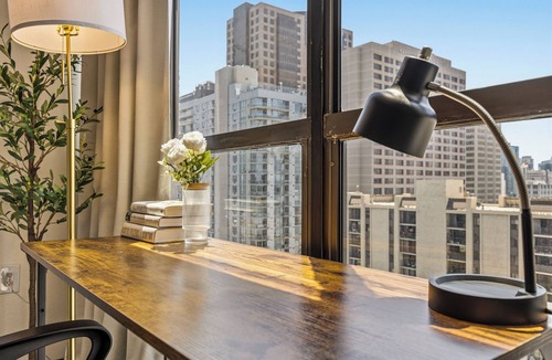 Cortez Hill Apartment | High-Rise Stay Pickleball Parking Gaslamp Balboa Park&Petco