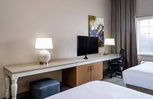 Bakersfield Hotel | Hilton Garden Inn Bakersfield