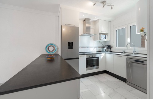 La Capellania House | Holiday home "Balcon de Benalmadena Ocean Views" with Pool, Terrace & Wi-Fi