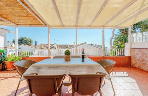 Benajarafe House | Holiday Home "Casa Pepe Junto al Mar" with Sea View and Terrace