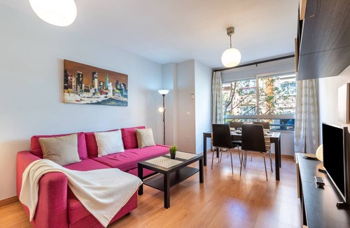 Centro Apartment | Holiday Home 'Ferrandiz' close to the Sea with Wi-Fi