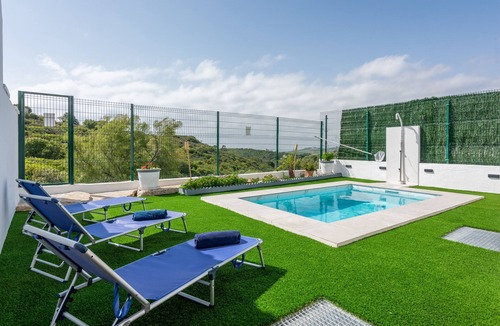 Casares House | Holiday Home 'Florida Home' with Sea View, Private Pool and Private Terrace