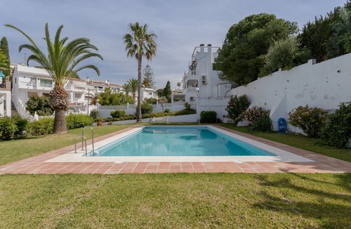 Caleta de Velez House | Holiday Home "Mi Casa" with Wi-Fi, Garden, Terrace & Shared Pool