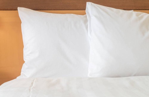 Windsor Hotel | Holiday Inn Express Windsor Sonoma Wine Country, an IHG Hotel