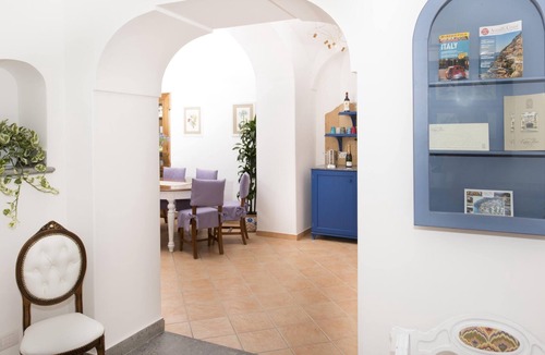Nocelle Villa | Homerez - Big villa for 10 ppl. with swimming-pool at Positano