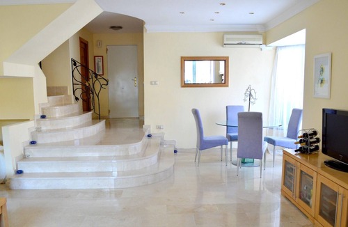 Torrequebrada House | Homerez - Spacious house for 4 ppl. with shared pool and terrace at Benalmádena