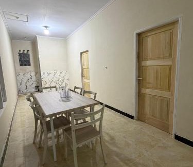 Sulawesi House | Homestay Whale Shark