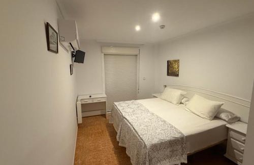 Caleta de Velez House | Hostal El Puerto