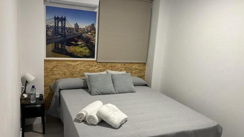 Campanillas Hostel | Hostal NV Airport