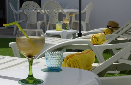 Rancho Domingo House | House with private pool and patio with solarium in the heart of the village