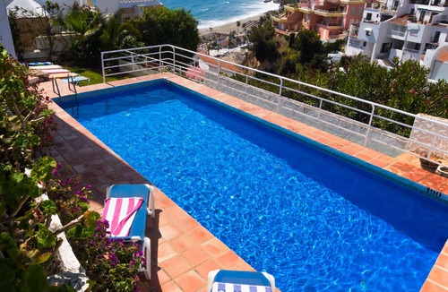 Chimenea Villa | In Nerja, villa with garden and private pool overlooking the sea for 8 people