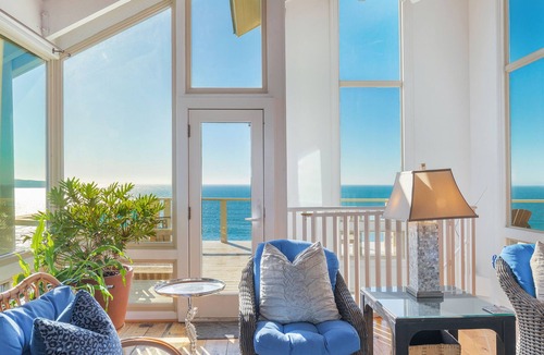 Dillon Beach House | Incredible Ocean Front Home with 3 Master Suites and Secluded Beach