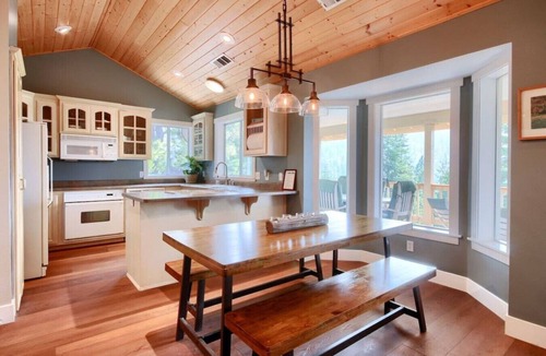 Yosemite West House | Inside Yosemite! Park Reservations Included/Sleeps 10