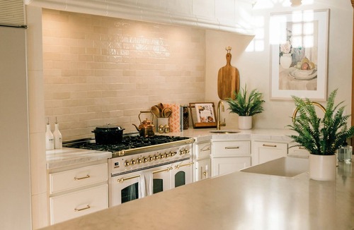 Forestville Villa | La Cachette Florale