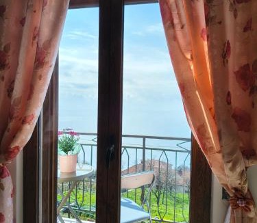San Lazzaro Apartment | La Casa Dei Nonni