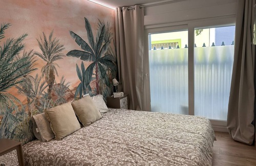 Jardin de la Abadia House | La Maison Del Mar: 1º1 Bedroom Exterior Private Bathroom near the beach