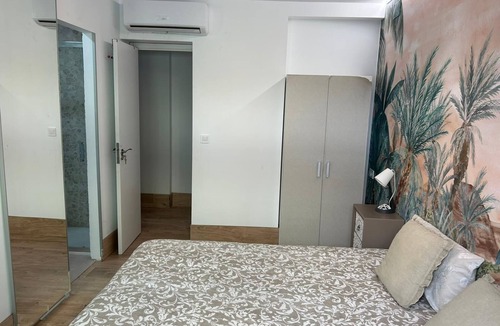 Jardin de la Abadia House | La Maison Del Mar: 1º1 Bedroom Exterior Private Bathroom near the beach